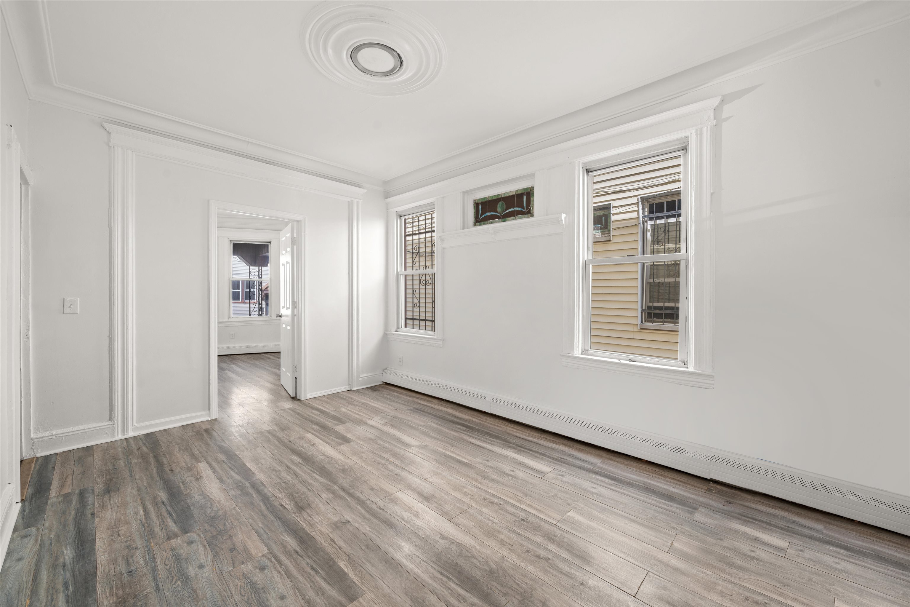 91 WOODLAWN Avenue, Jersey City, JC Greenville, NJ 07305 - Property photo 2 of 11