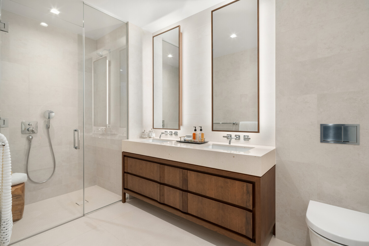 212 West 93rd Street #6A, Upper West Side, Manhattan, NY 10025 - Property photo 4 of 16