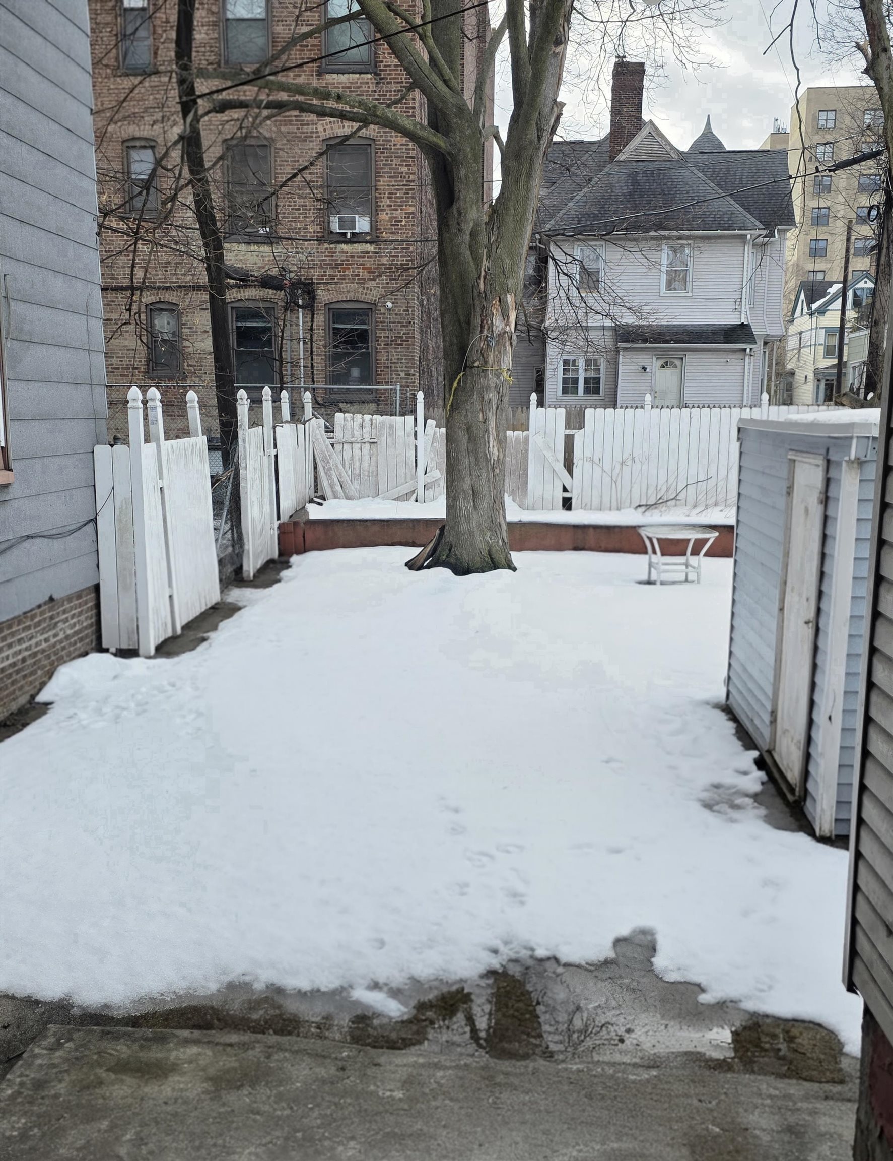 813 MONTGOMERY Street, Jersey City, JC Journal Square, NJ 07306 - Property photo 2 of 2