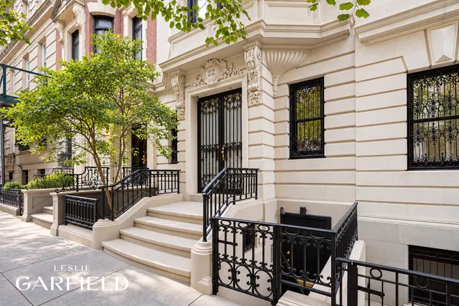 22 East 94th Street, Brooklyn, NY 11212