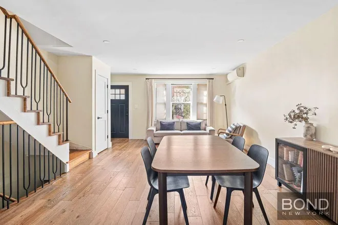 9 Palm Court, Brooklyn, NY 11225