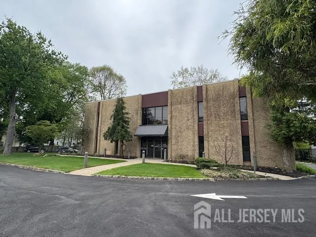 1299 US Route 22 Highway, Mountainside, NJ 07092