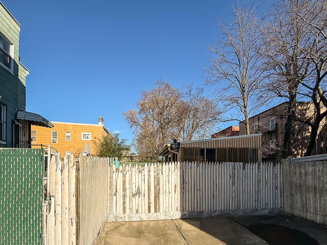 170-172 CATOR Avenue, Jersey City, JC Greenville, NJ 07305 - Property photo 5 of 8