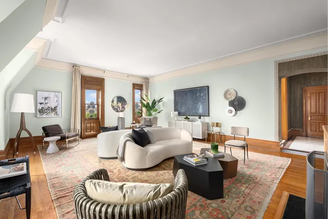 1 West 72nd Street #84, New York, NY 10023