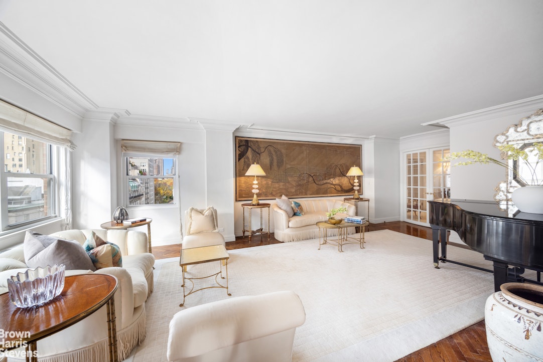 27 East 65th Street #9DE, Lenox Hill, Manhattan, NY 10065 - Property photo 2 of 14