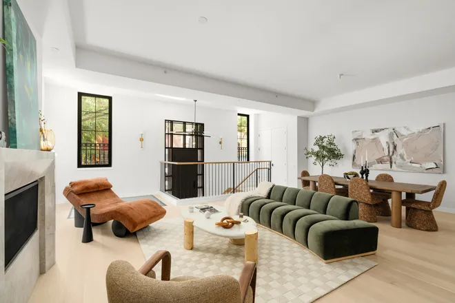 383 10th Street, Brooklyn, NY 11215
