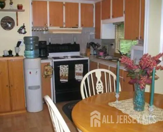 19 alissa Avenue, 0, NJ 08527