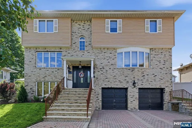 54 William, North Arlington, NJ 07031