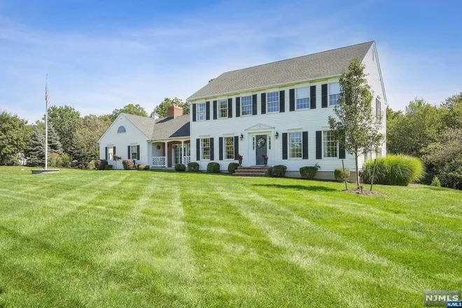 18 Dorset, Andover Twsp, NJ 07848