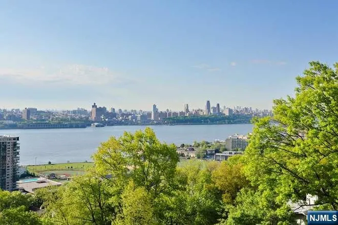 1 Horizon #605, Fort Lee, NJ 07024