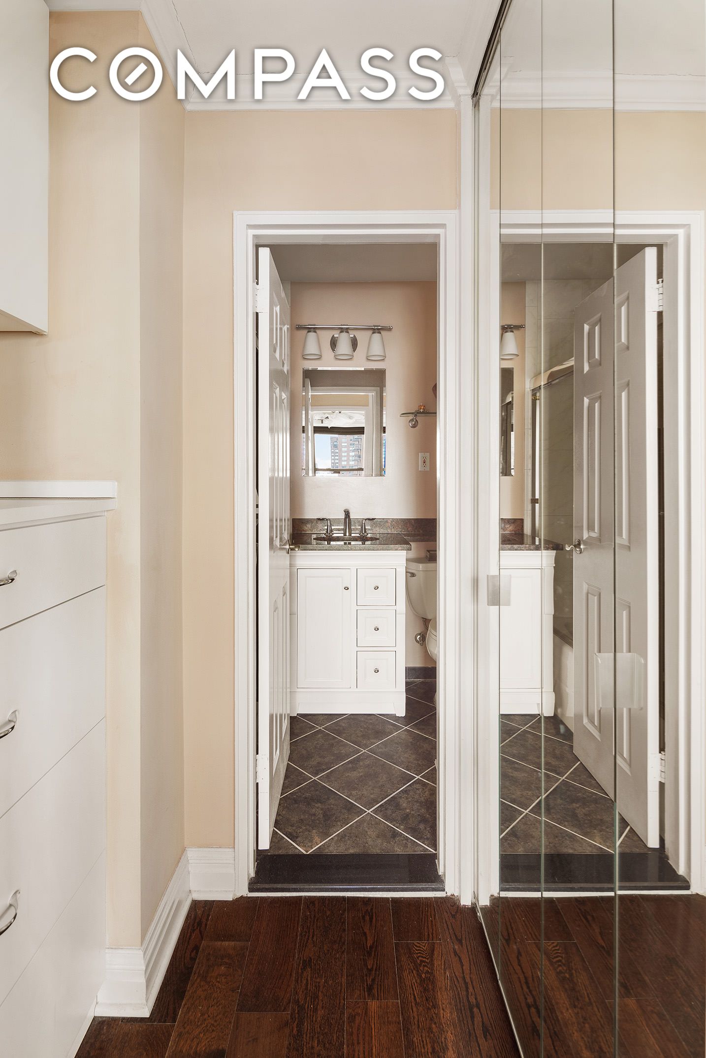 160 West End Avenue #25C, Upper West Side, Manhattan, NY 10023 - Property photo 5 of 6