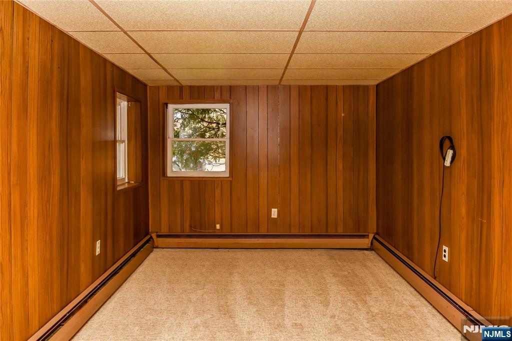 213 Otterhole, West Milford Township, West Milford, NJ 07480 - Property photo 4 of 27