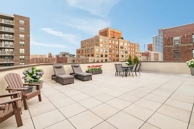 203 West 90th Street #PHE, New York, NY 10024