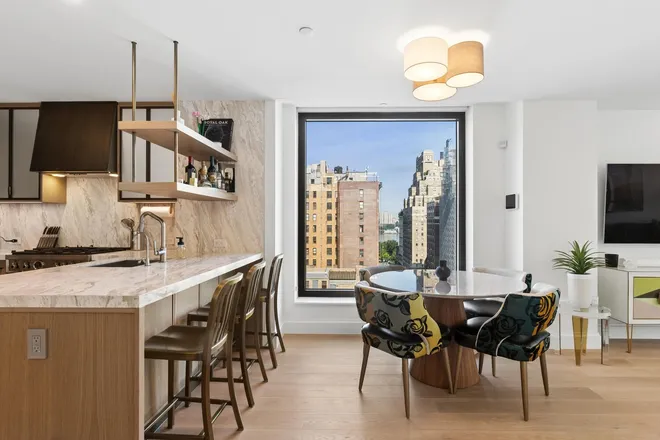 214 West 72nd Street #12, New York, NY 10023