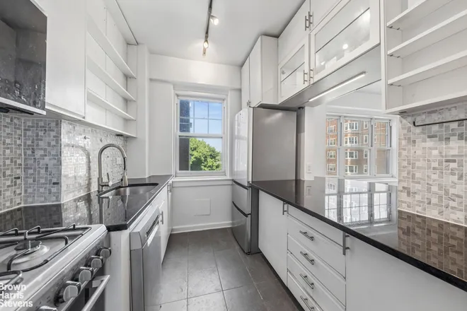 140 CABRINI Boulevard #37, New York, NY 10033
