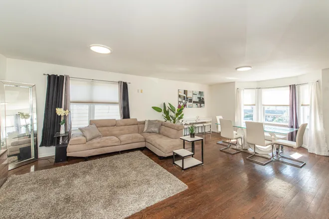 543-545 LIVINGSTON Street, ELIZABETH, NJ 07206-1323