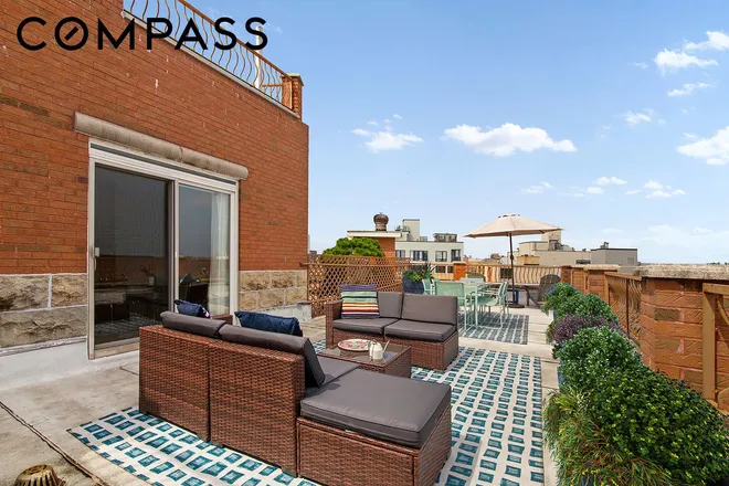 852 East 7th Street #7D, Brooklyn, NY 11230