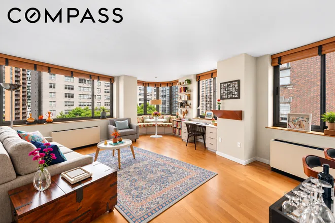 2000 Broadway #7J, New York, NY 10023