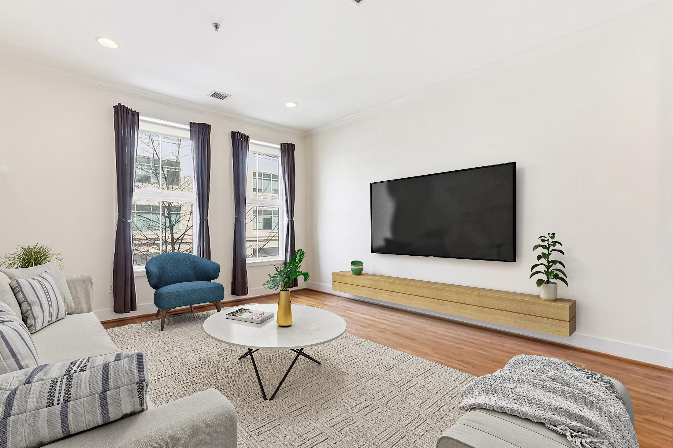 61 GRAND Street, Jersey City, JC Downtown, NJ 07302 - Property photo 2 of 10