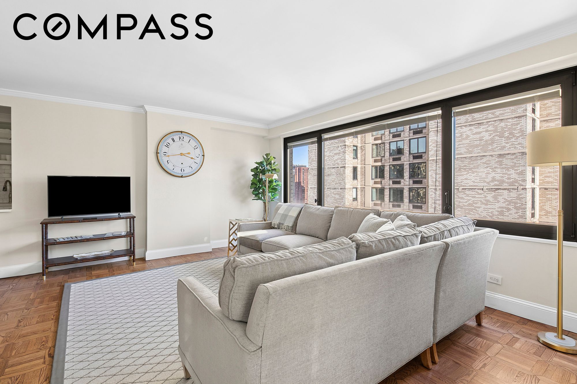 1065 Park Avenue #27C, Upper East Side, Manhattan, NY 10128 - Property photo 4 of 10