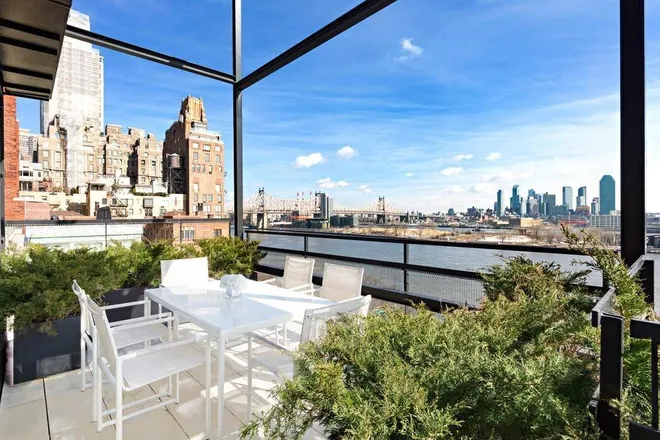 23 Beekman Place, New York, NY 10022