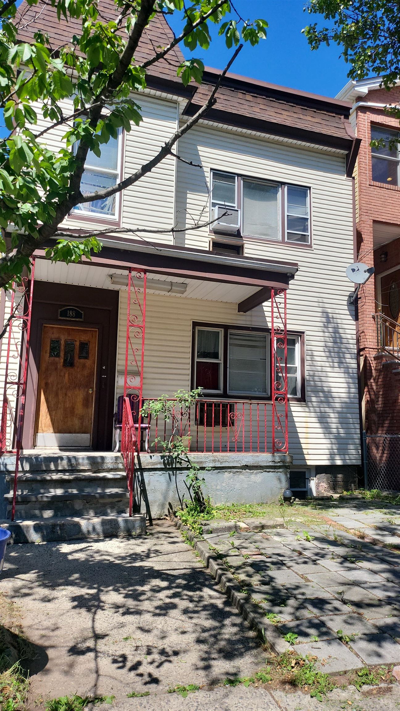 188 NORTH Street, Jersey City, JC Heights, NJ 07307 - Property photo 2 of 7