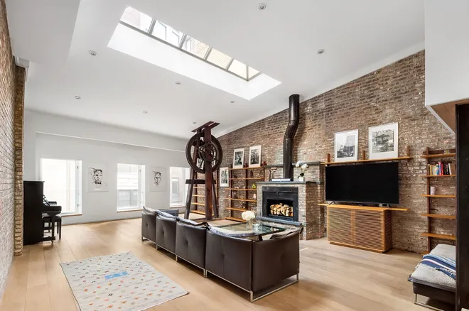 28 CLIFF Street #4, New York, NY 10038