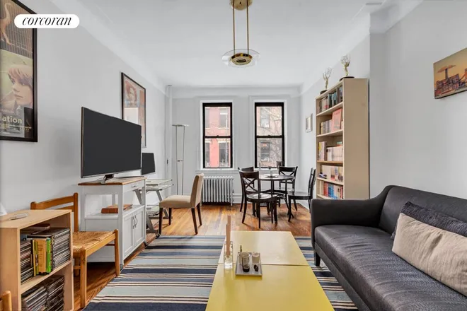 216 East 12th Street #2B, New York, NY 10003