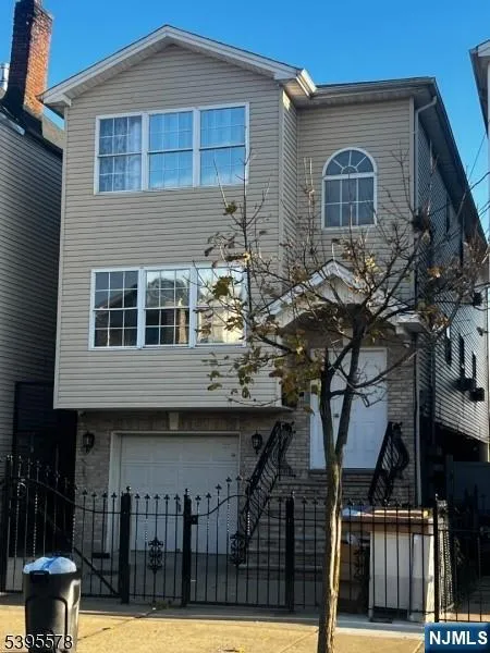 72 Sherman, Newark, NJ 07114