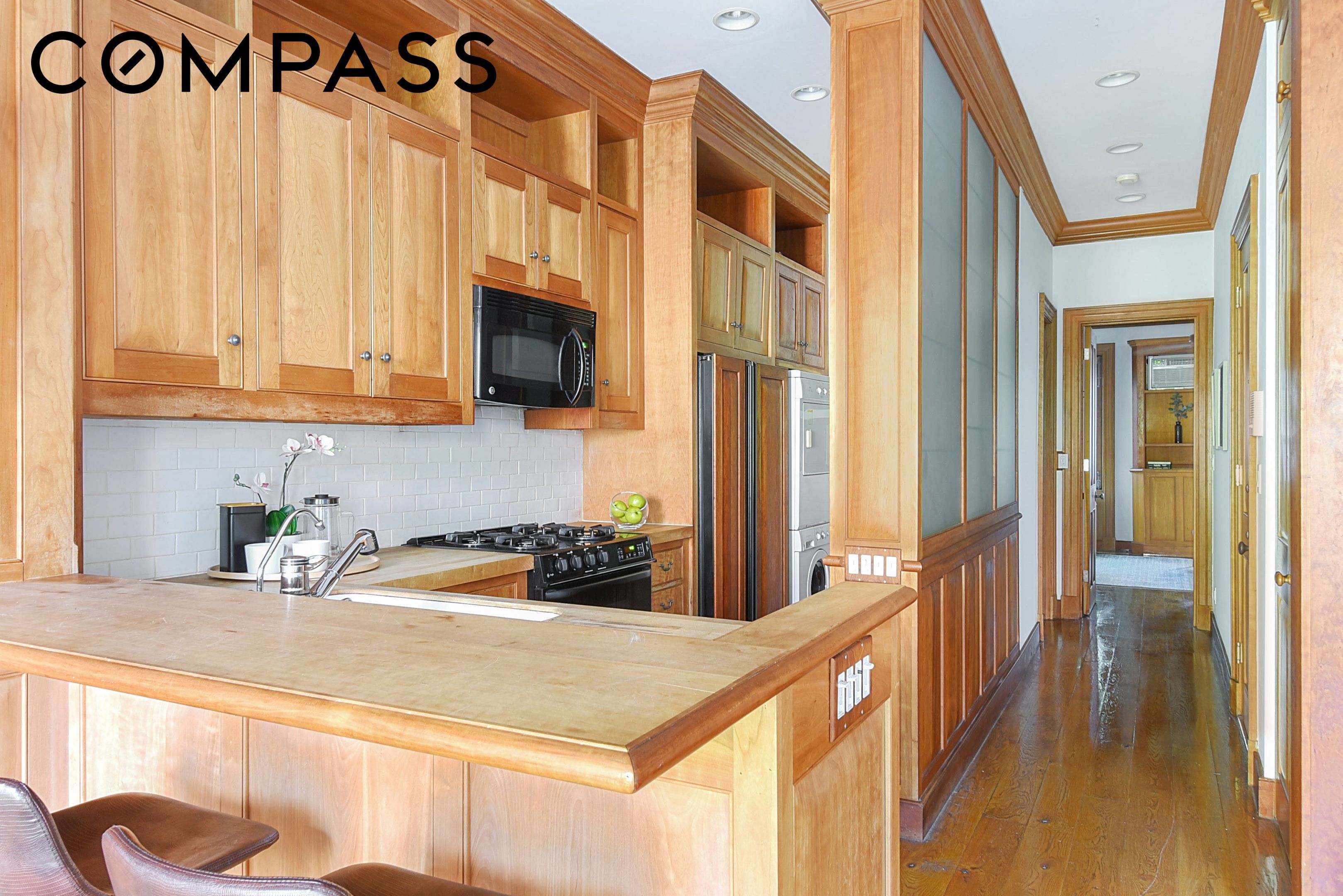 8 Pierrepont Street #3, Brooklyn Heights, Brooklyn, NY 11201 - Property photo 3 of 15