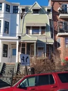 29 SUMMIT Avenue, JC, Bergen-Lafayette, NJ 07304