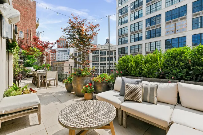 808 BROADWAY #PHB, New York, NY 10003