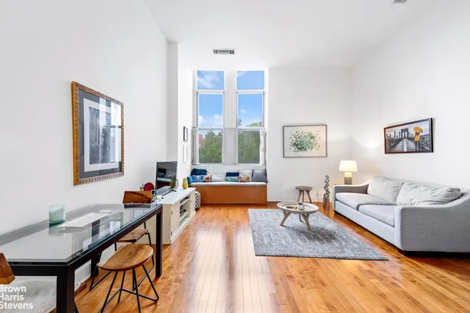 220 West 148th Street #3N, New York, NY 10039
