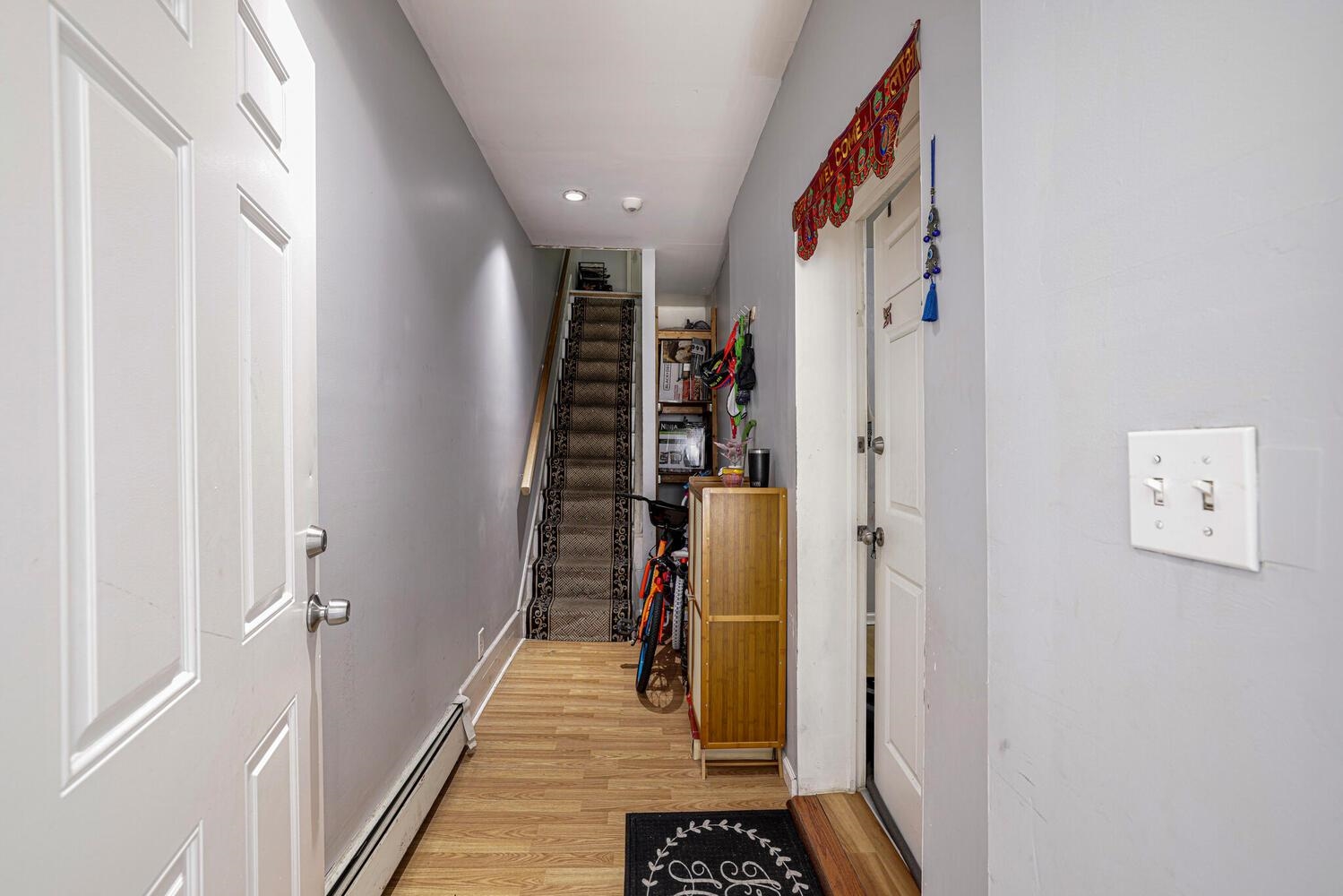 107 Saint PAULS Avenue, Jersey City, JC Journal Square, NJ 07306 - Property photo 2 of 21