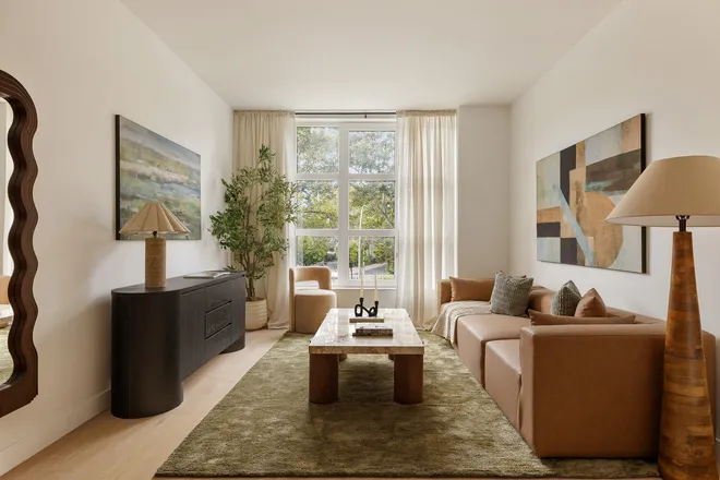 23 OCEAN Parkway #5A, Brooklyn, NY 11218