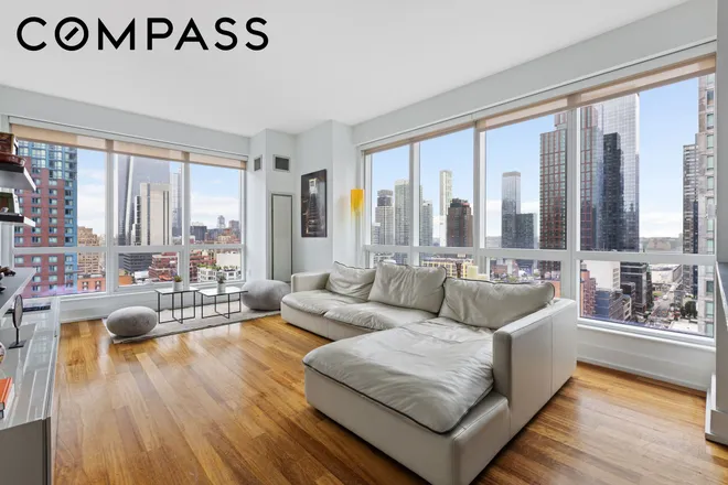 350 West 42nd Street #20L, New York, NY 10036