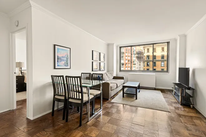 2025 BROADWAY #8E, New York, NY 10023