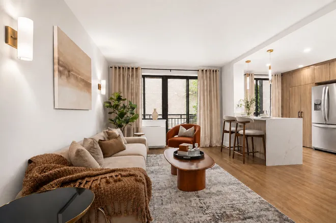 423 95th Street #2H, Brooklyn, NY 11209
