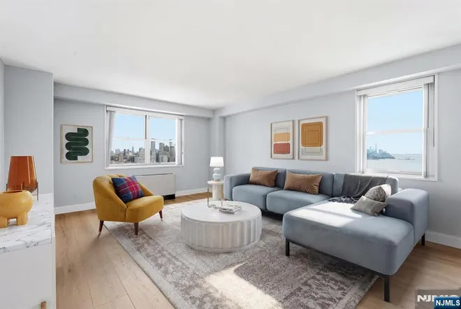 6600 Boulevard East #15D, West New York, NJ 07093
