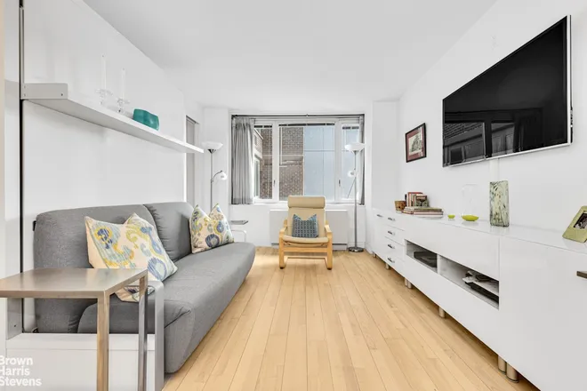 322 West 57th Street #49Q, New York, NY 10019