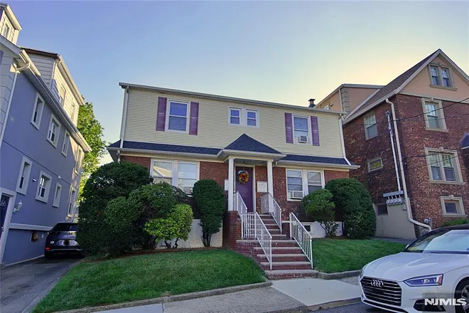 458 Shannon, Cliffside Park, NJ 07010