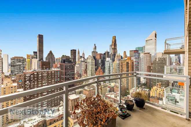 400 East 56th Street #34P, New York, NY 10022
