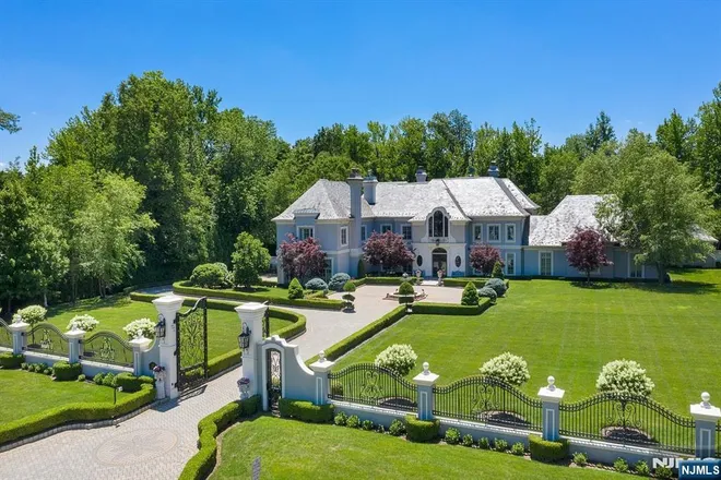 12 The Esplanade, Alpine, NJ 07620