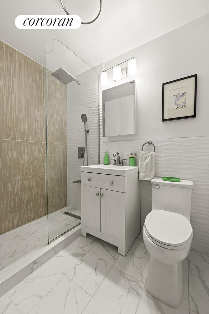 720 East 32nd Street #D6, Flatbush, Brooklyn, NY 11210 - Property photo 4 of 10