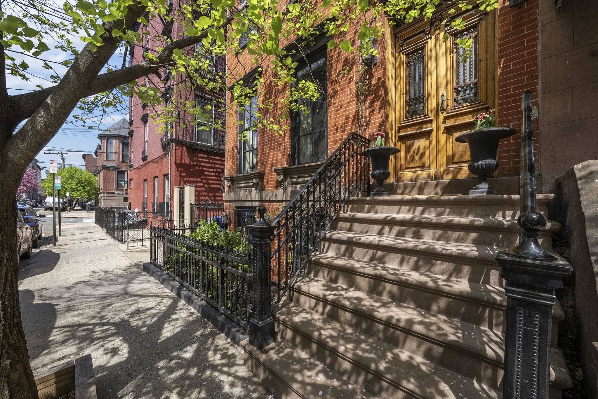 160 10th Street, Hoboken City, Hoboken, NJ 07030 - Property photo 2 of 50