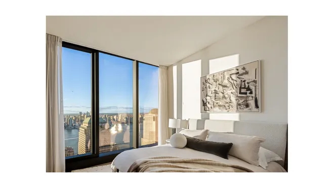 125 GREENWICH Street #61F, New York, NY 10006