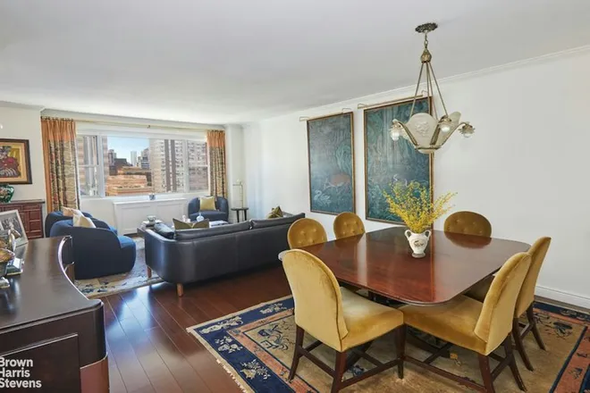 150 East 69th Street #10R, New York, NY 10021