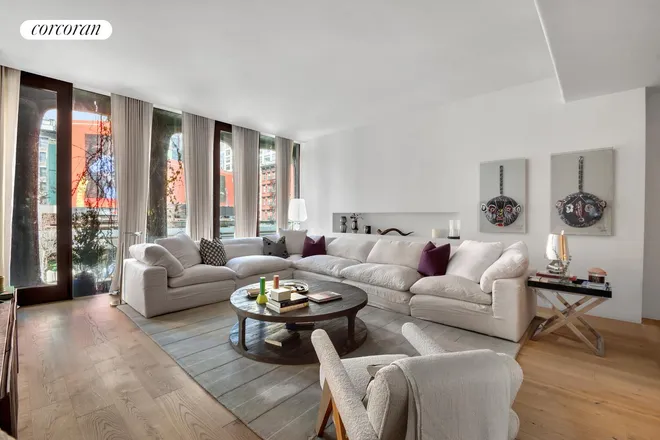 325 West BROADWAY #2A, New York, NY 10013