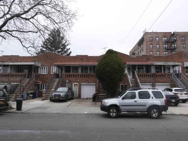 1258 East 98th Street, Canarsie, Brooklyn, NY 11236 - Property photo 2 of 2