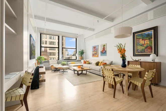 222 PARK Avenue #10C, New York, NY 10003
